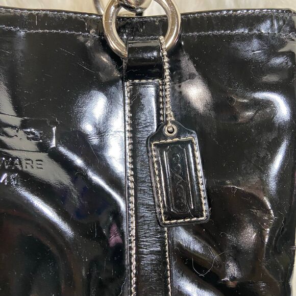 Patent Leather Shiny Coach Tote Bag - Picture 10 of 12